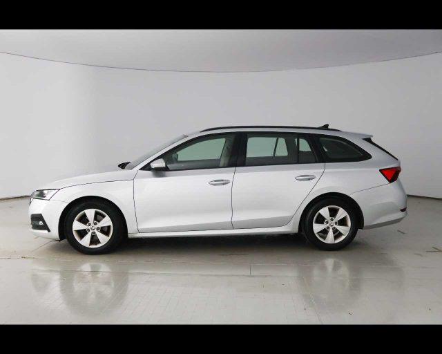SKODA Octavia 2.0 TDI EVO SCR 150 CV DSG Wagon Executive