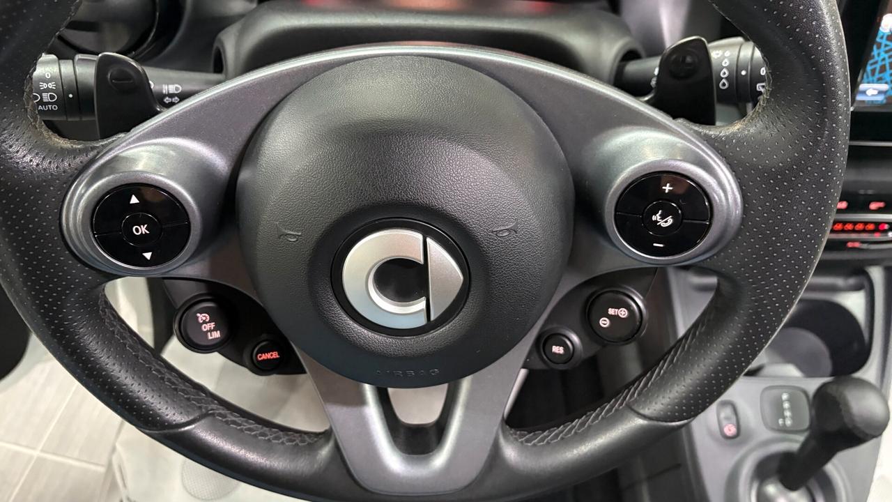 smart forFour 0.9 GPL turbo 90cv Superpassion Twinamic ITALIANA