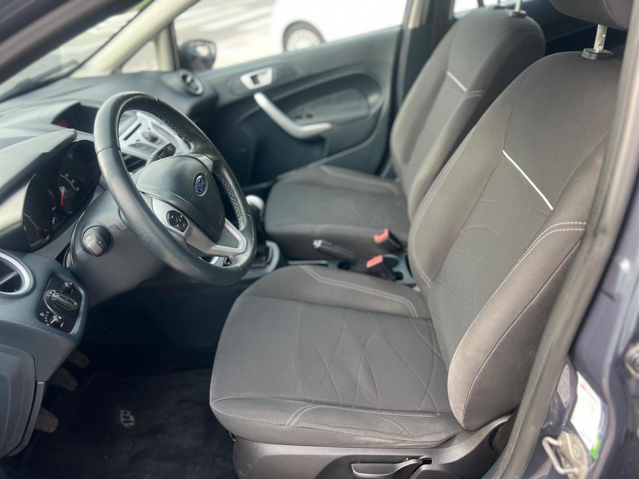 Ford Fiesta 1.2 Benz - Garanzia 12 mesi