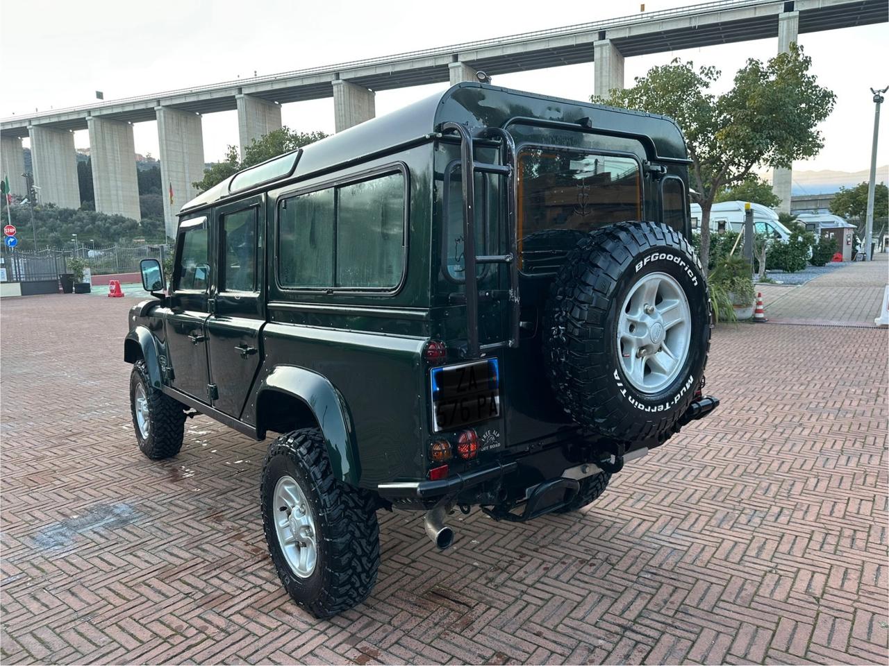 Land Rover Defender 110 2.5 Td5 cat Station Wagon