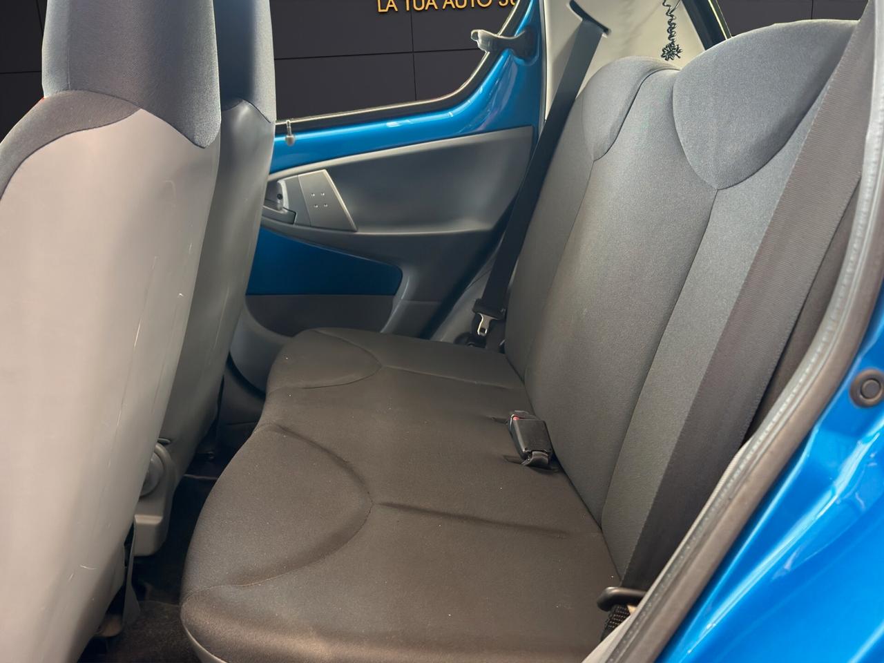 Toyota Aygo 1.0 12V VVT-i 5 porte