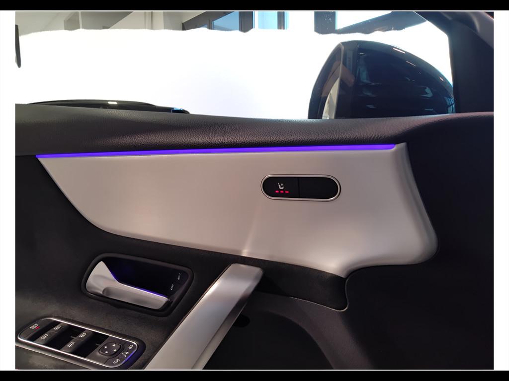 Mercedes-Benz Classe A - W177 2023 - A 200 d AMG Line Advanced Plus auto