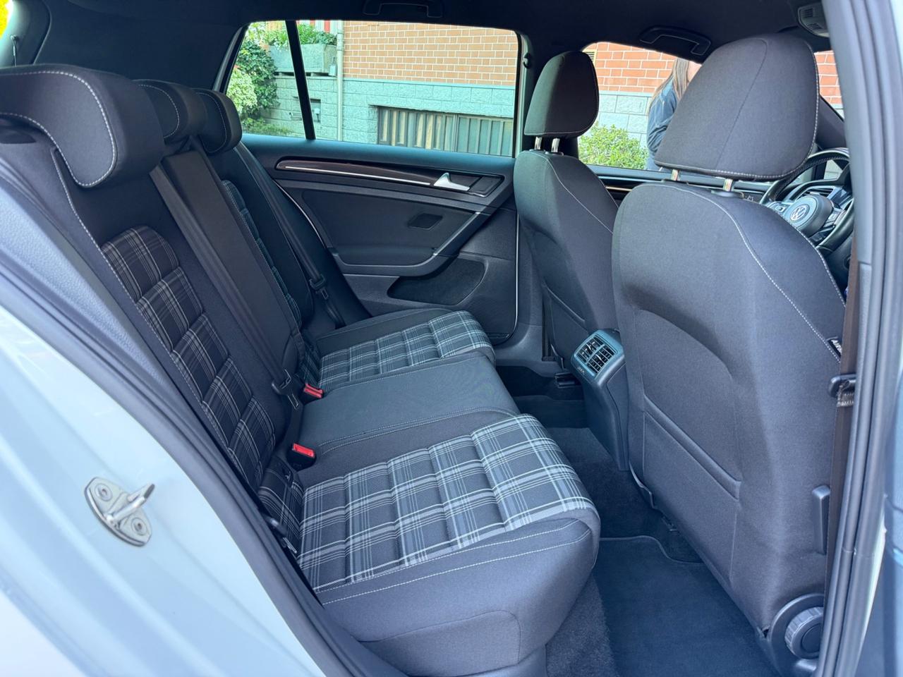 Volkswagen Golf GTD 2.0 TDI 5p. BlueMotion Technology