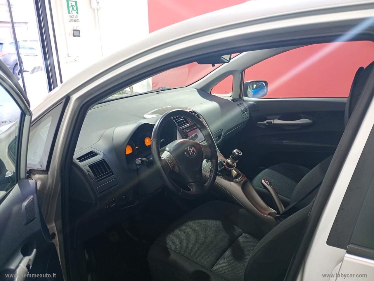 Toyota Auris 1.4 D-4D 5 porte Sol