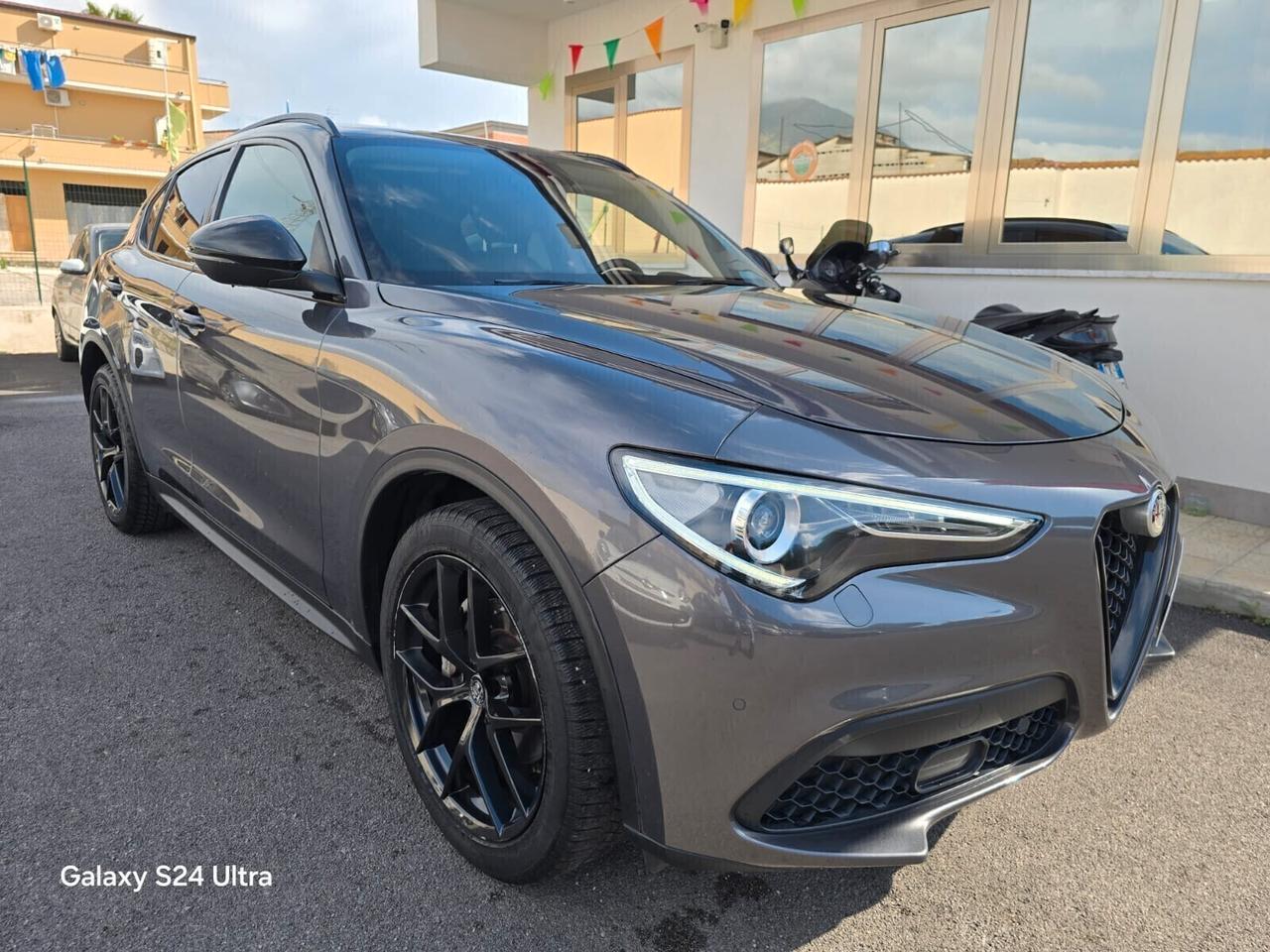 Alfa Romeo Stelvio 2.2 Turbodiesel 160 CV AT8 RWD Sport-Tech