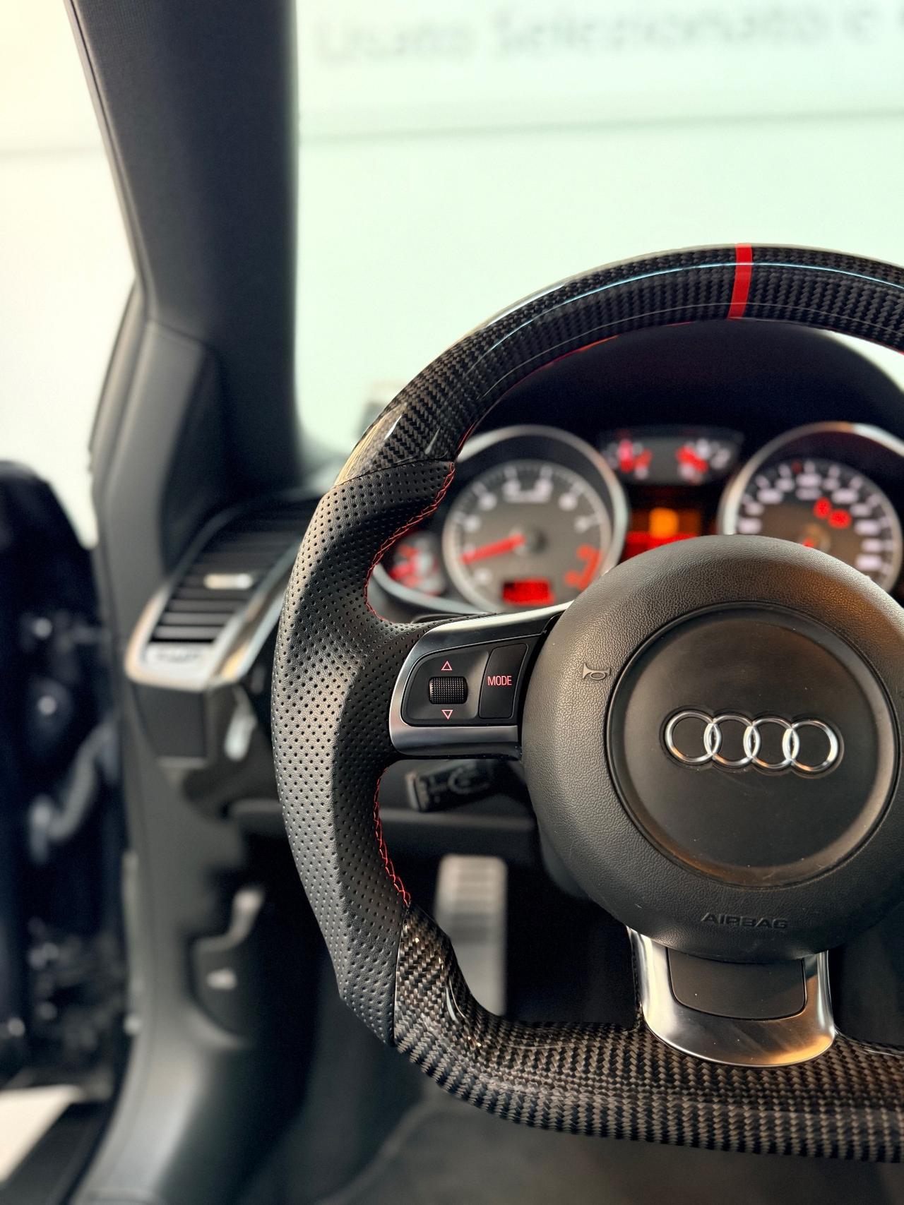 Audi R8 4.2 V8 420CV FSI quattro R tronic 04/2008