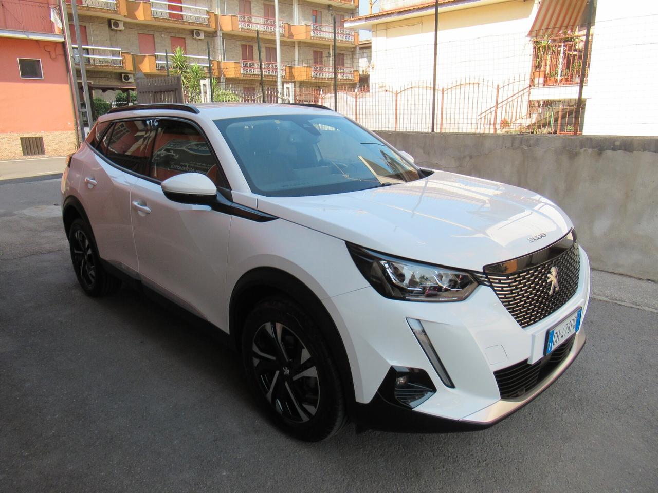 Peugeot 2008 BlueHDi 130 S&S EAT8 Allure Pack