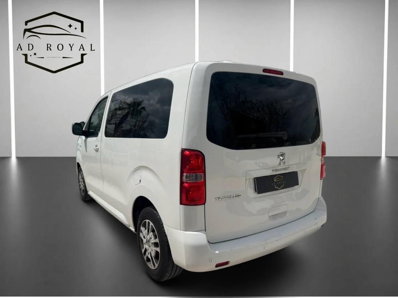 Peugeot Traveller BlueHDi 100 S&S Compact Business 01/2020