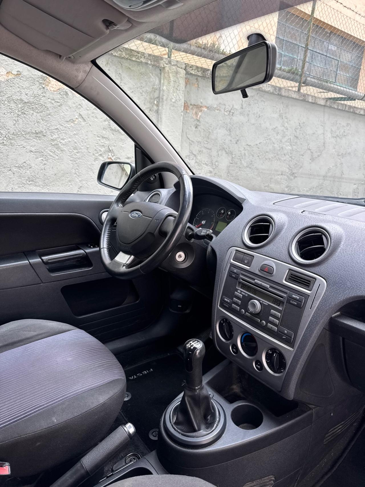 Ford Fusion 1.6 TDCi 5p. Titanium