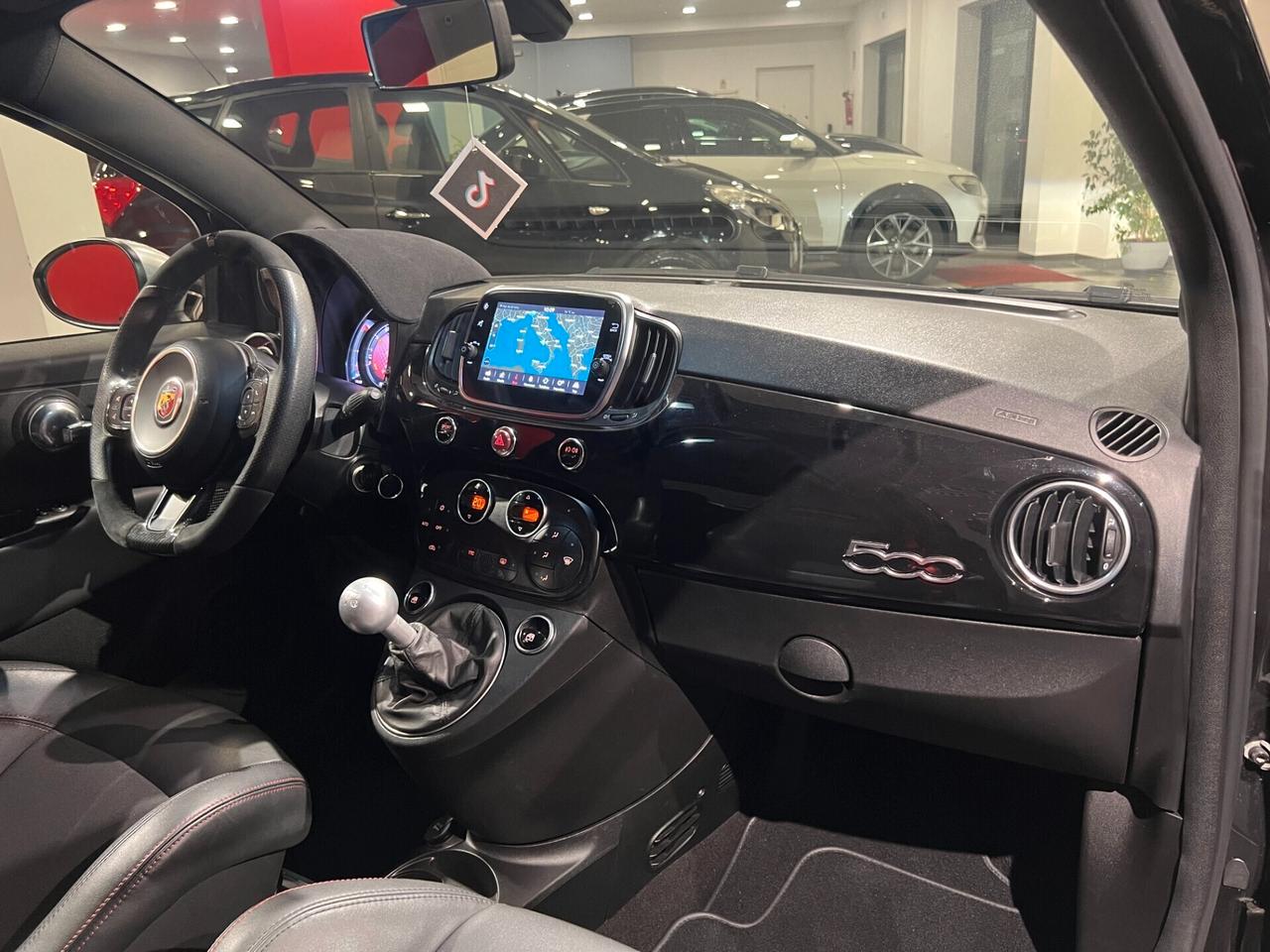 Abarth 595 1.4 Turbo T-Jet 165 CV