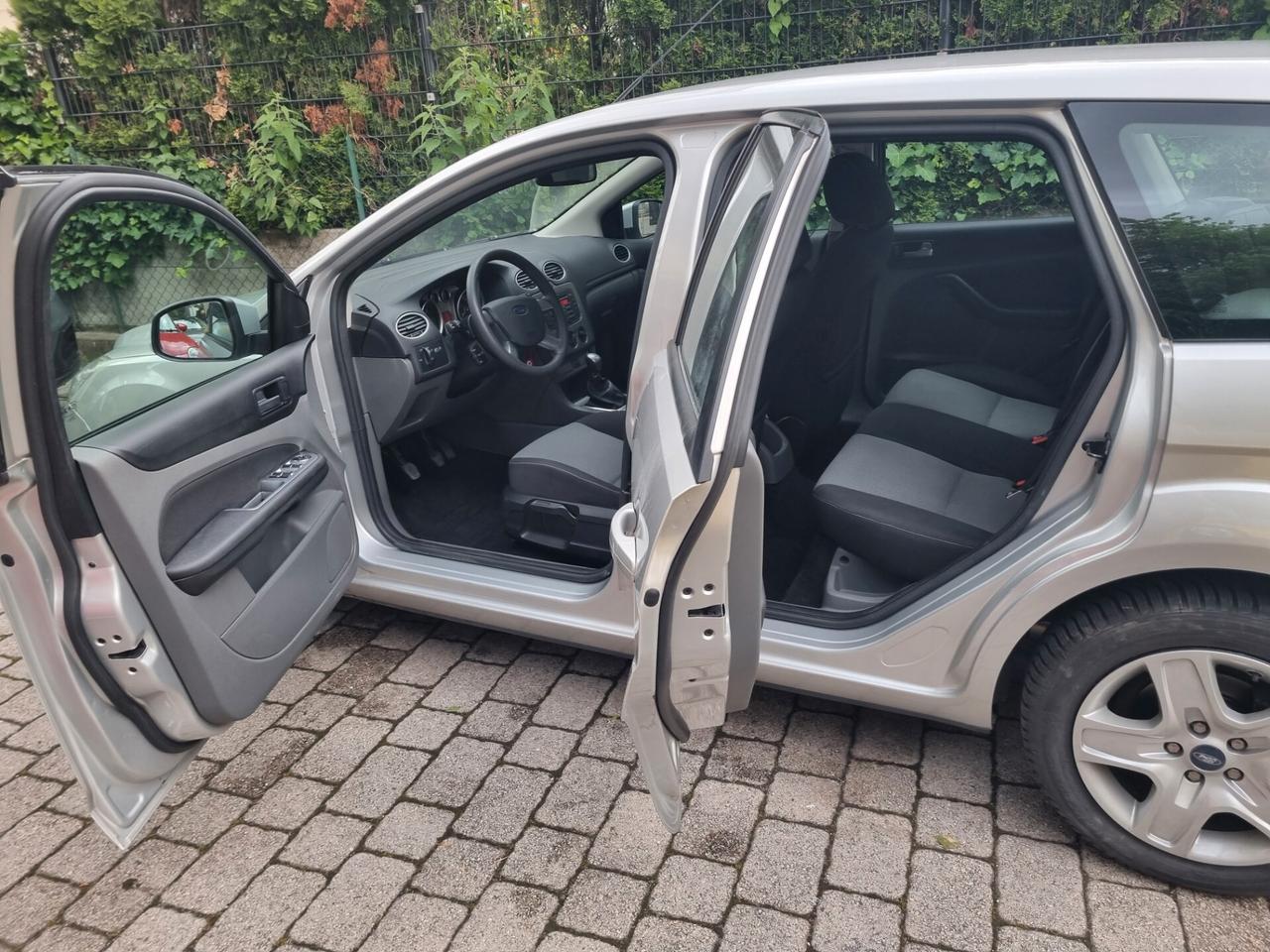 Ford Focus 1.6 TDCi (110CV) SW Ikon DPF