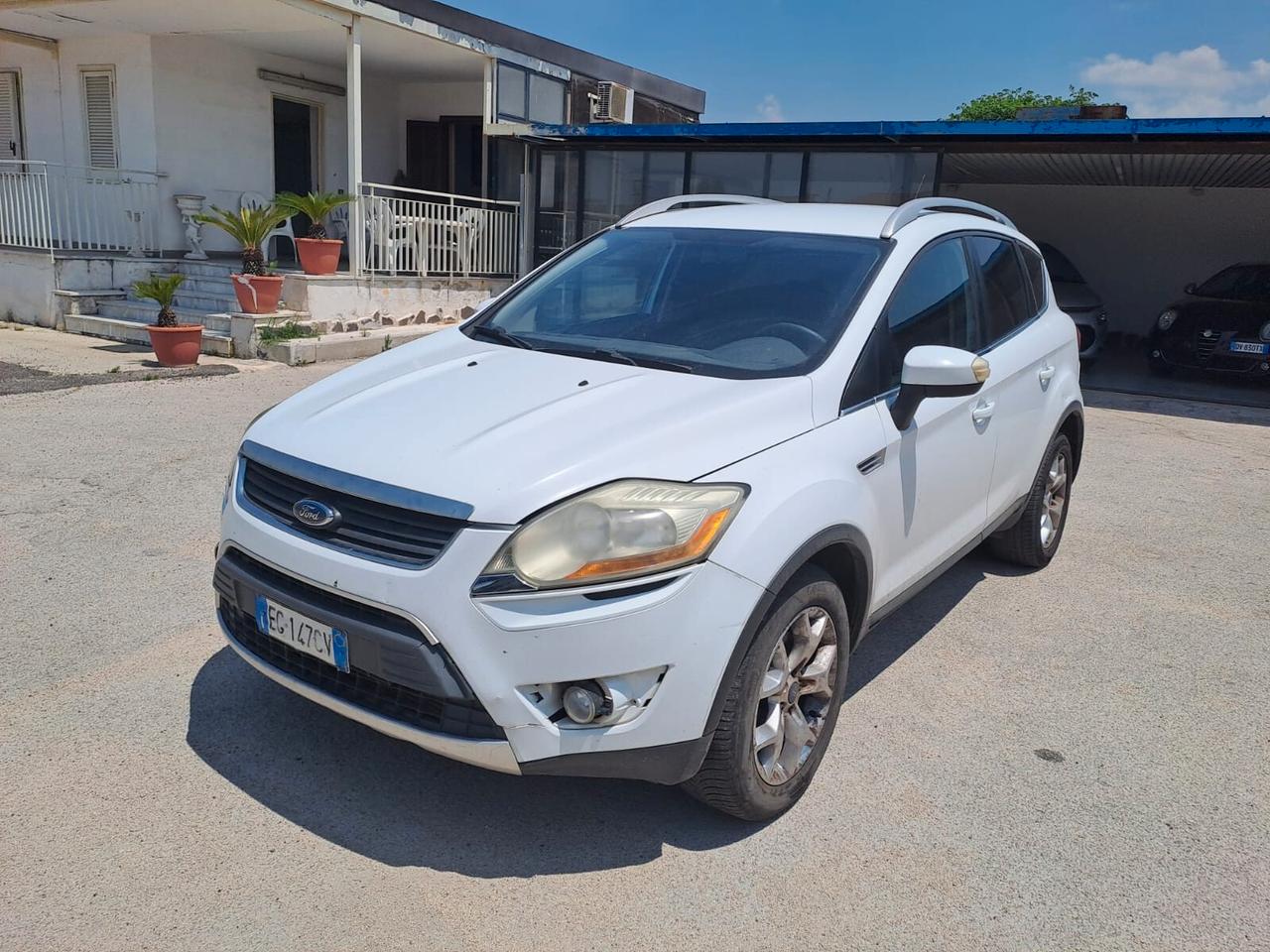 Ford Kuga 2.0 TDCi 140 CV 2WD Titanium DPF