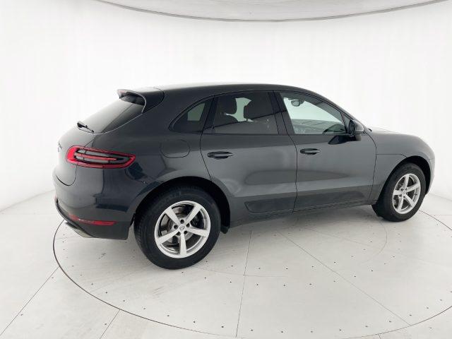 PORSCHE Macan 2.0