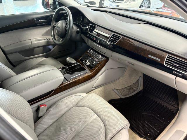 AUDI A8 4.2 V8 TDI quattro tiptronic