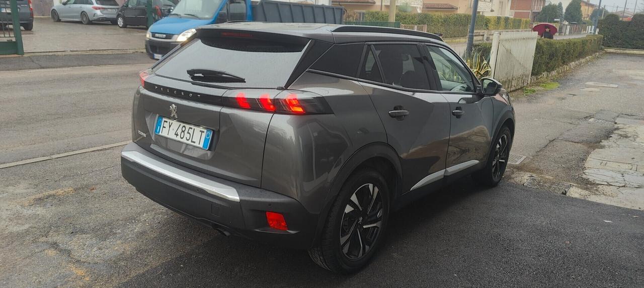 Peugeot 2008 BlueHDi 100 S&S Allure