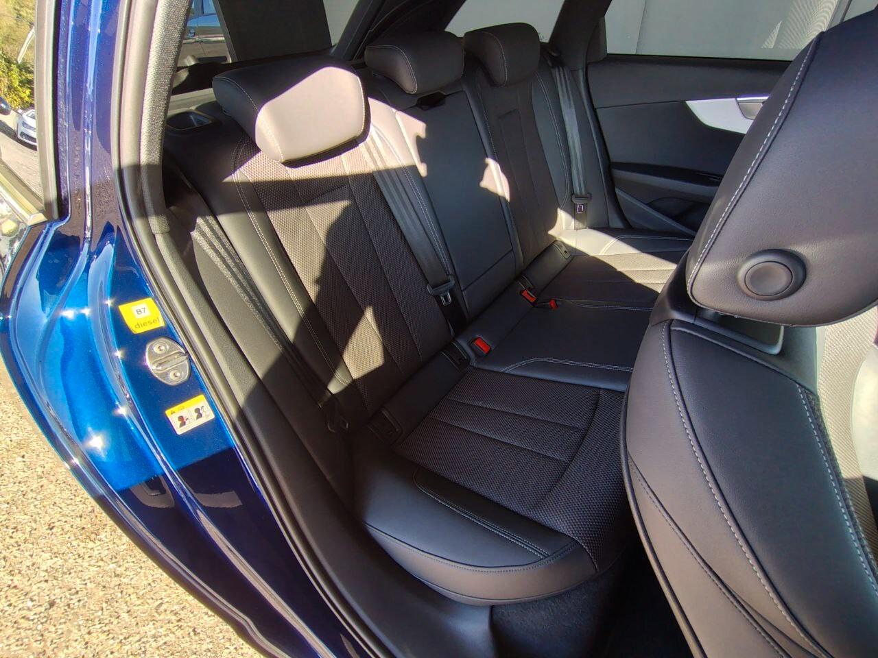 Audi A4 Avant 40 TDI quattro S tronic line edition