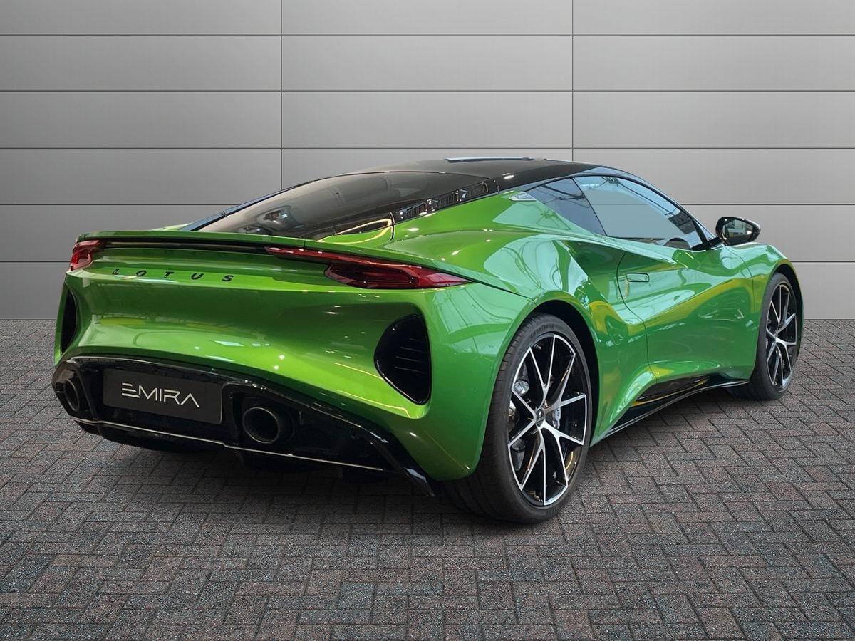 LOTUS EMIRA TURBO SE RACING LINE