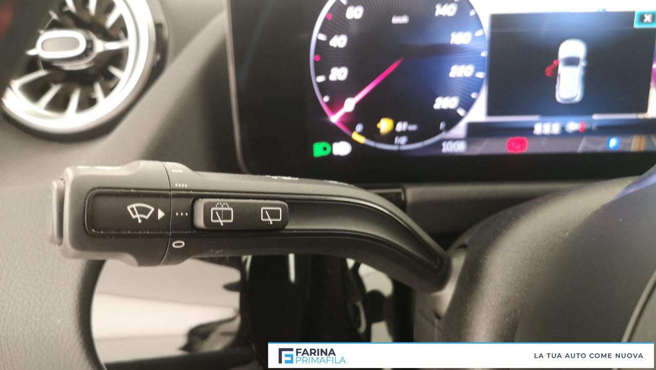 Mercedes-Benz GLA-H247 - GLA 200 d Premium auto