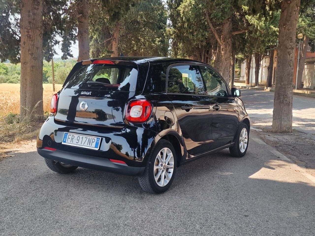 Smart ForFour Solo 54.000 km - Neo Patentati