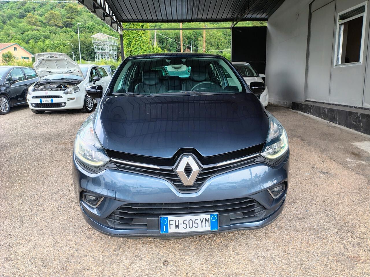 Renault Clio TCe 12V 90 CV 5 porte Moschino Life