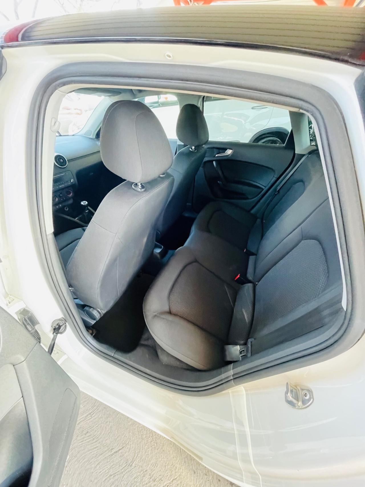 A1 SPB 1.6 TDI 116 CV/unipro/rate/s-line/