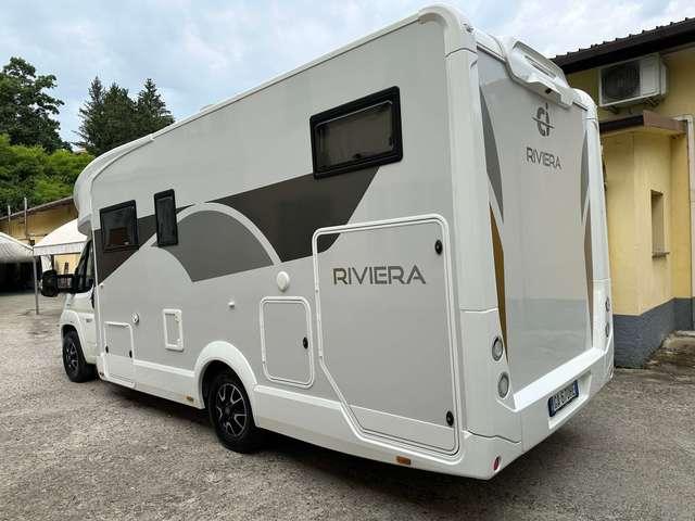 CI International Riviera 98 XT