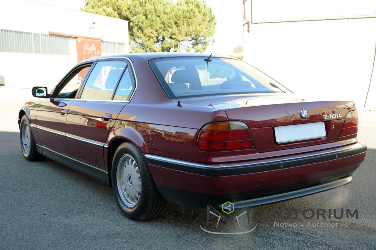 BMW 740 iL E38 V8 286CV LUNGA - 1994 - ISCRITTA ASI