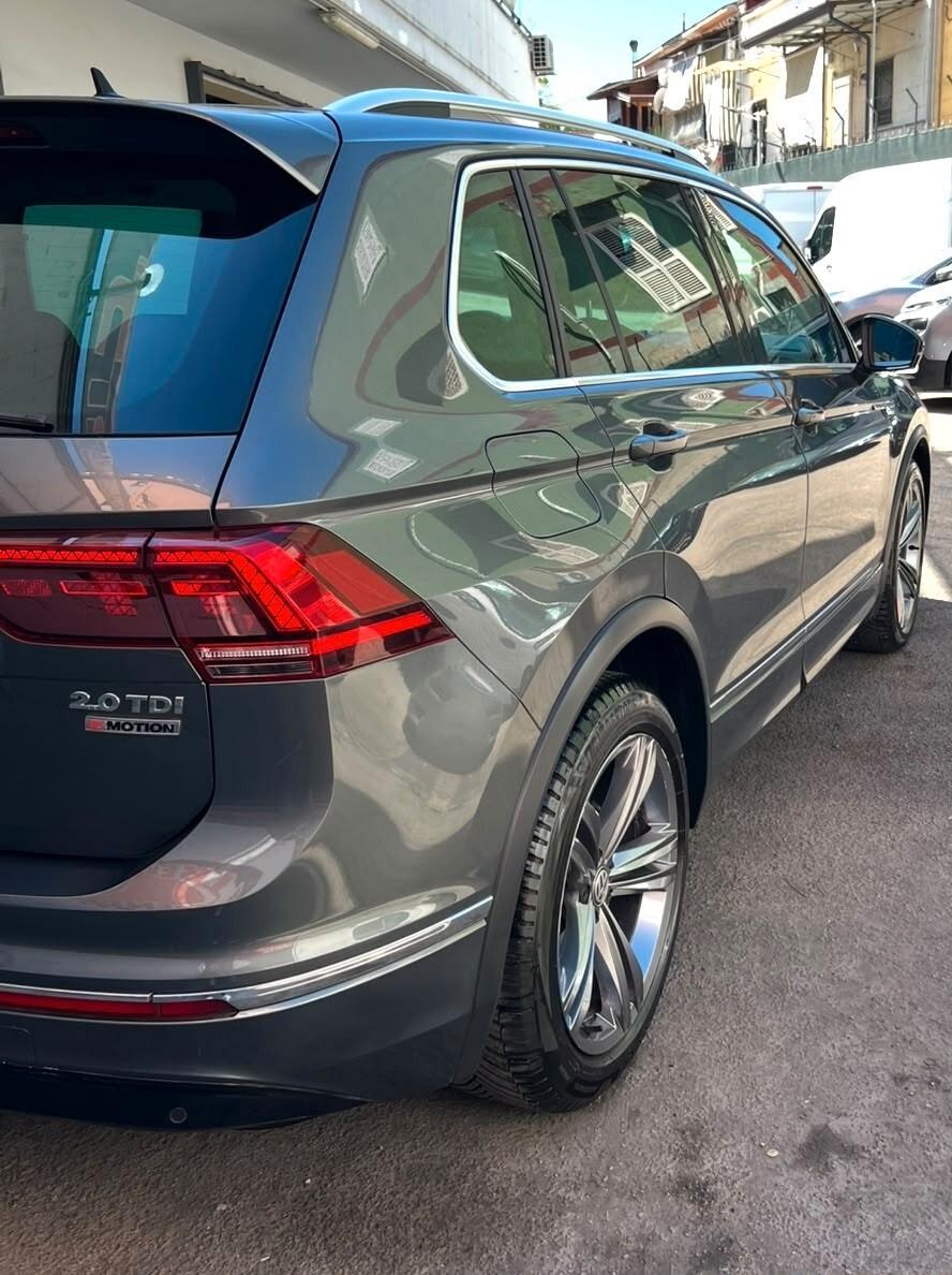 Volkswagen Tiguan 2.0 BiTDI SCR DSG 4MOTION Advanced R-Line BMT