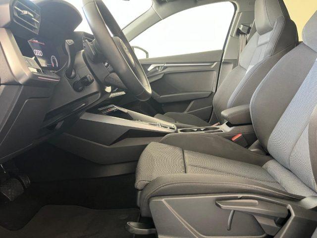 AUDI A3 2.0 TDI Sportback 35 S line