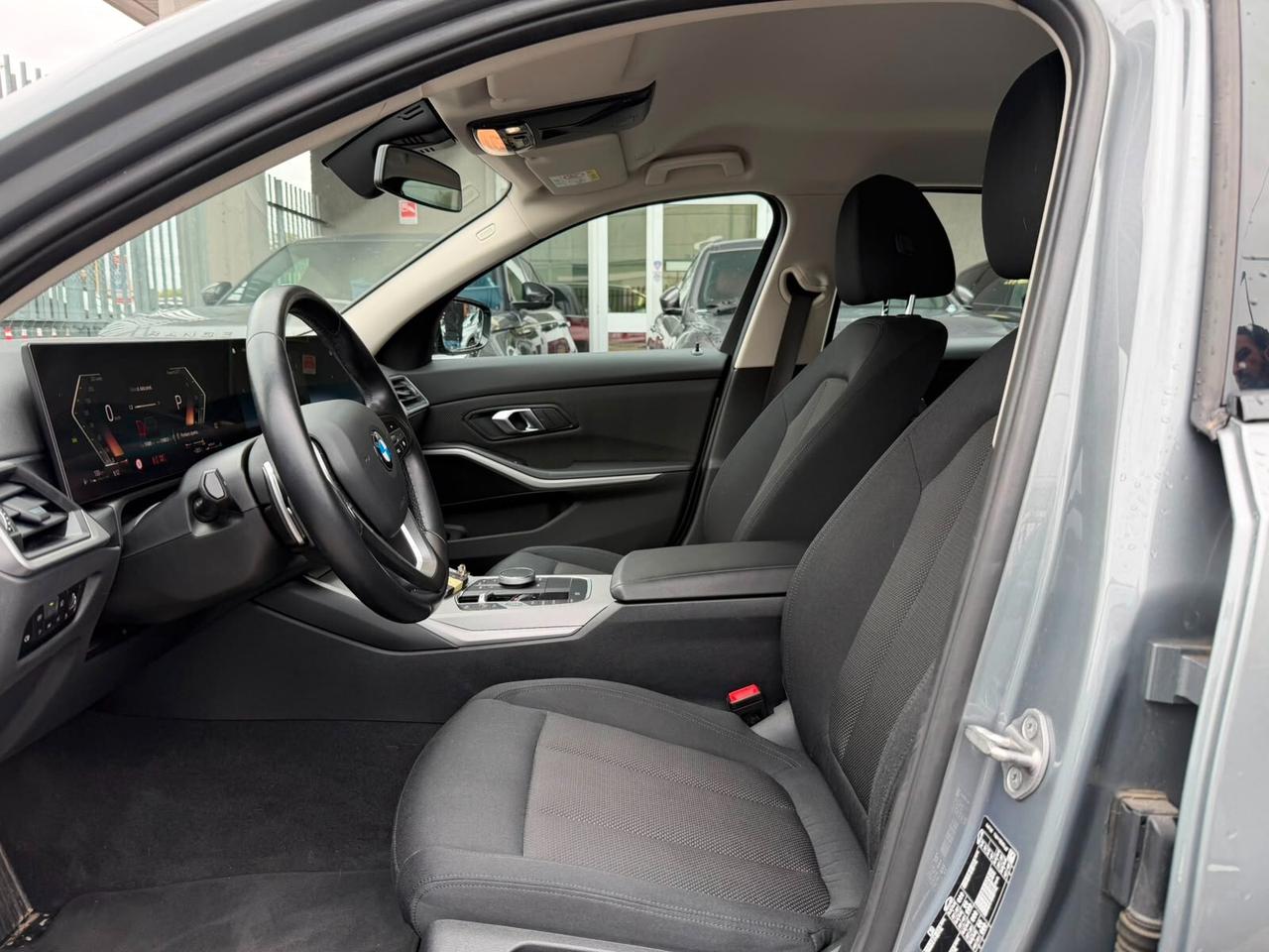 BMW 318 Touring 318i Touring auto / KM CERTIFICATI