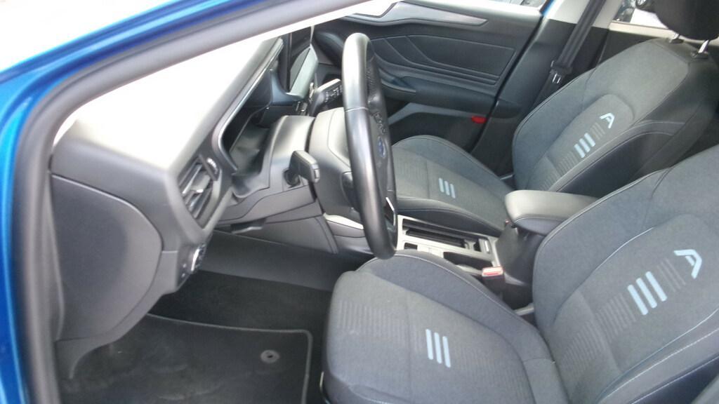 Ford Focus Active Wagon 1.0 EcoBoost Hybrid X Powershift