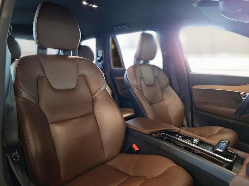 VOLVO XC90 B5 D AWD Geartronic Momentum Pro