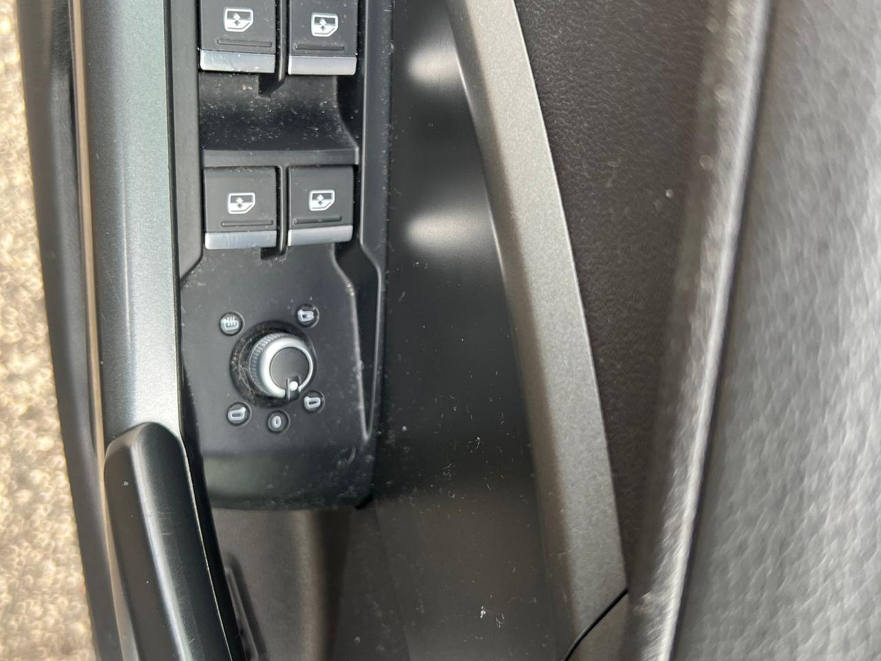 Audi Q3 2.0 35 TDI S Line #9694