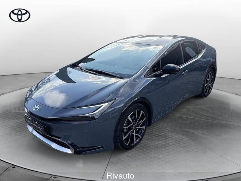 Toyota Prius 2.0 Plug-in Hybrid Lounge