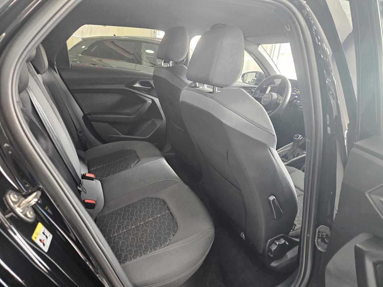 Audi A1 SPB 30 TFSI S tronic Identity Black