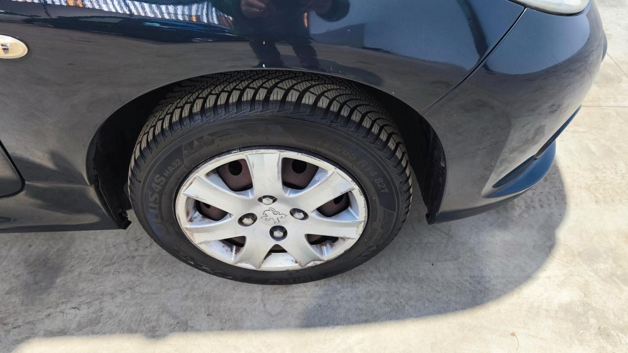 Peugeot 206+ GPL MOTORE KM0 EURO 4
