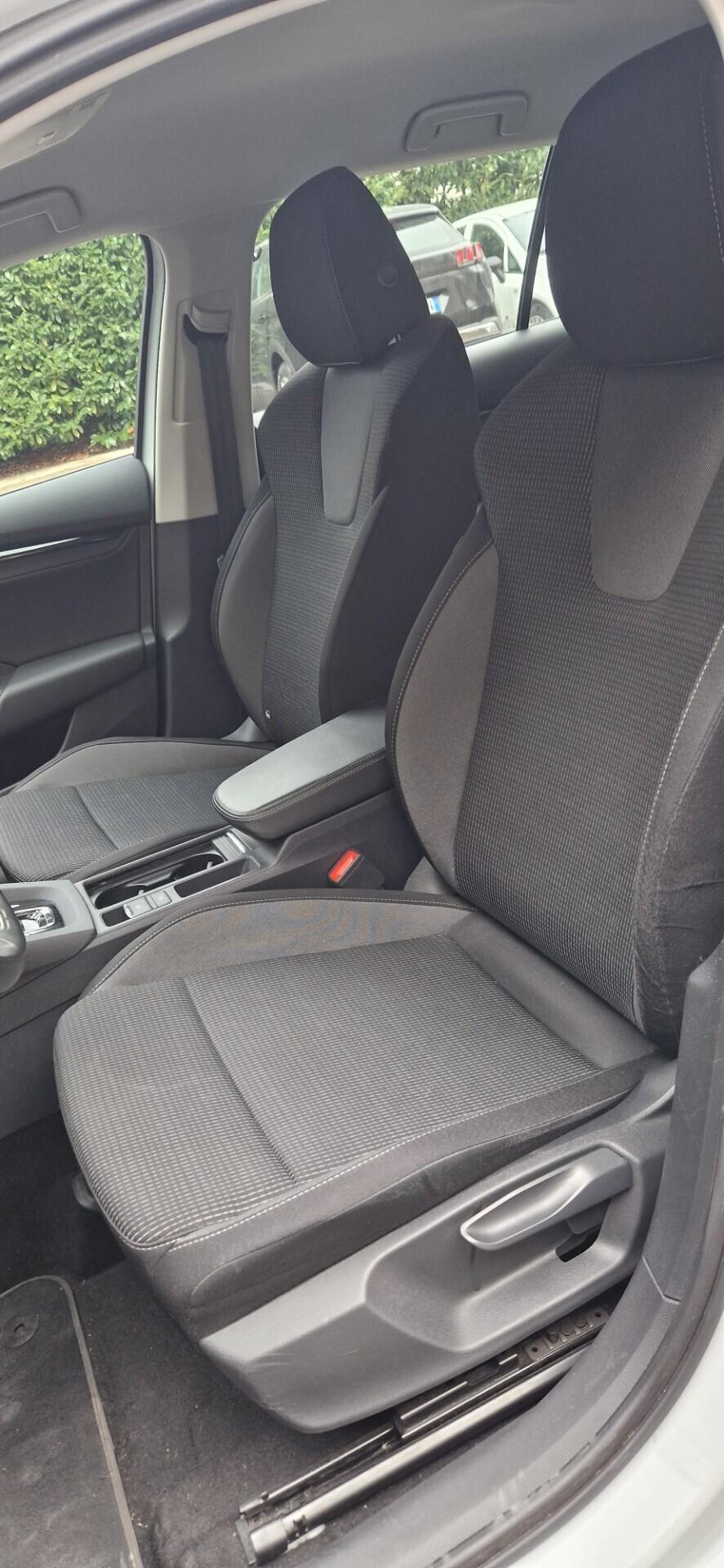 Skoda Octavia 2.0 TDI EVO SCR DSG Wagon Sportline