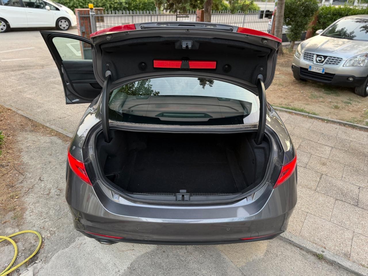 Alfa Romeo Giulia 2.2 Turbodiesel 150 CV Super