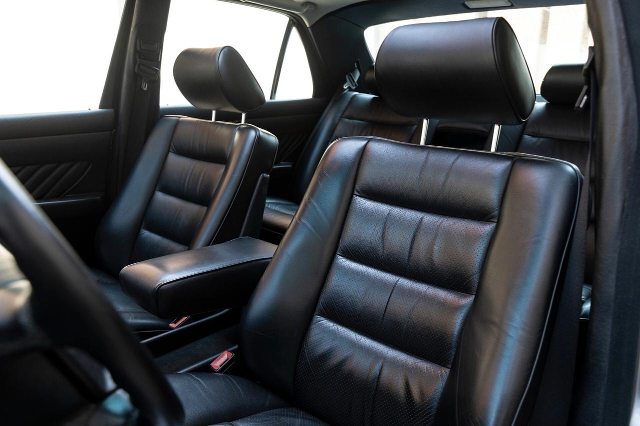 Mercedes-benz S 300 SE W126* Targa MI Originale* KM Certificati* Condizioni da Showroom!