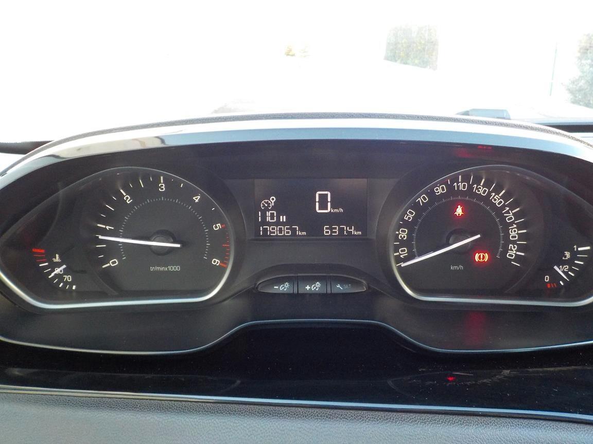 Peugeot 208 BlueHDi 75 5 porte Active