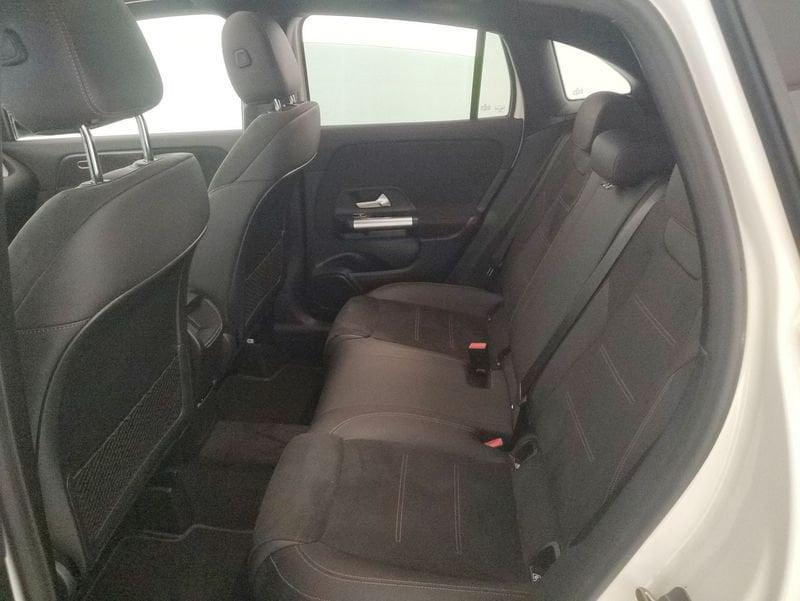 Mercedes-Benz GLA GLA 200 d AMG Line Prem