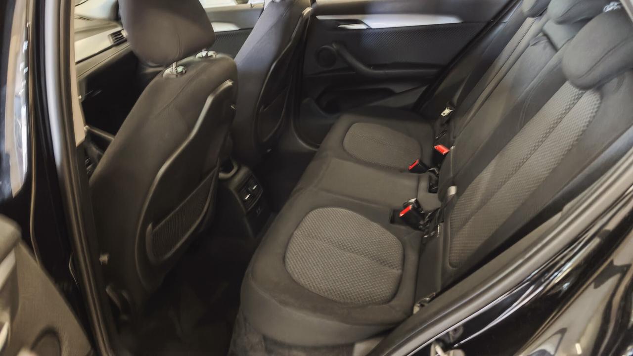 Bmw X2 xDrive25e Business-X