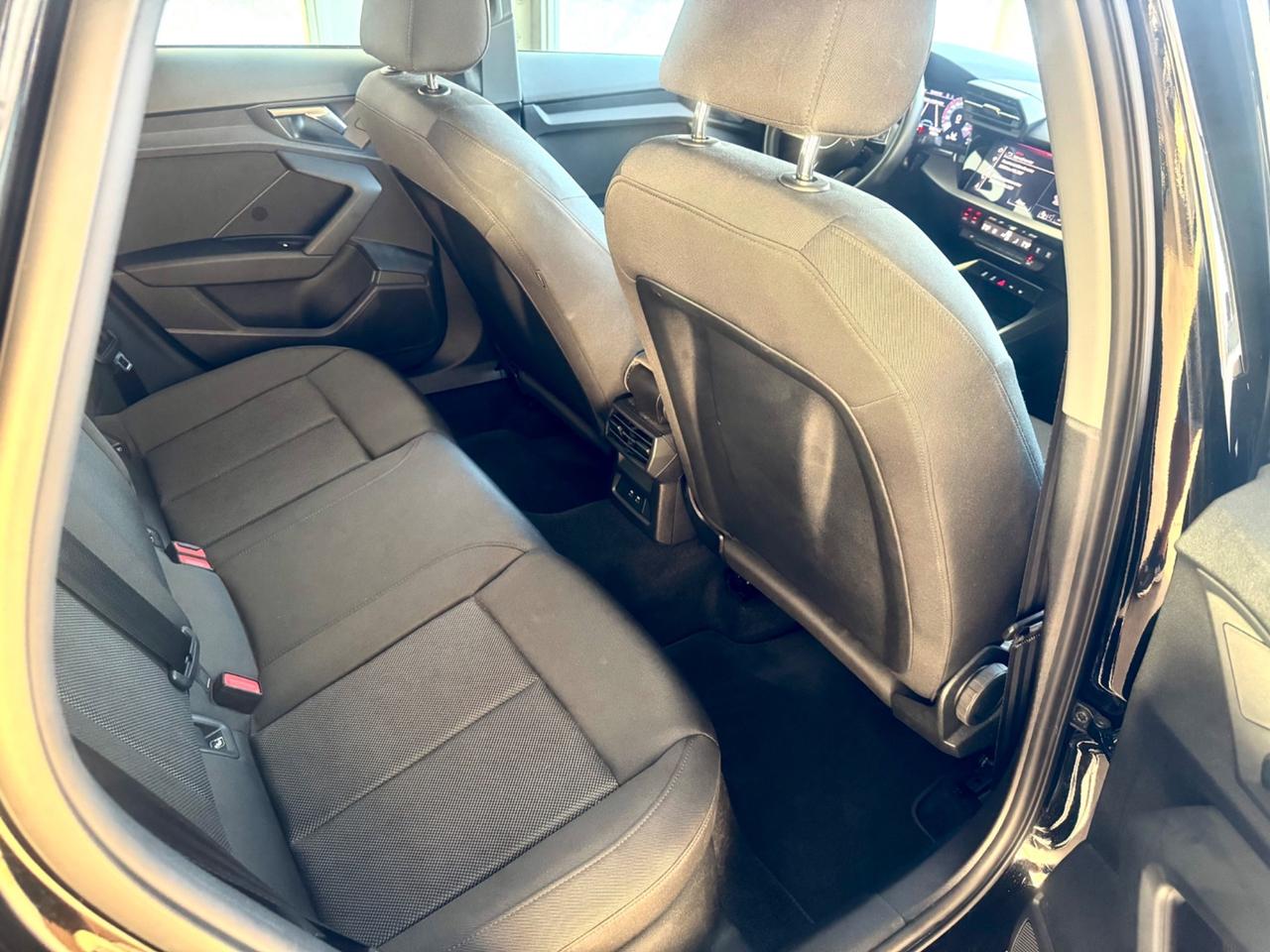 Audi A3 SPB 30 TDI Business Advanced