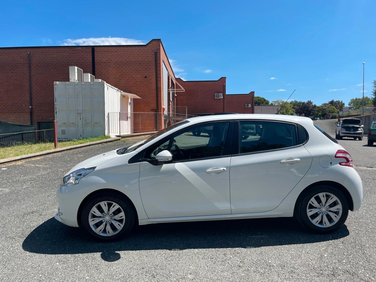 Peugeot 208 PureTech 82 5 porte Active
