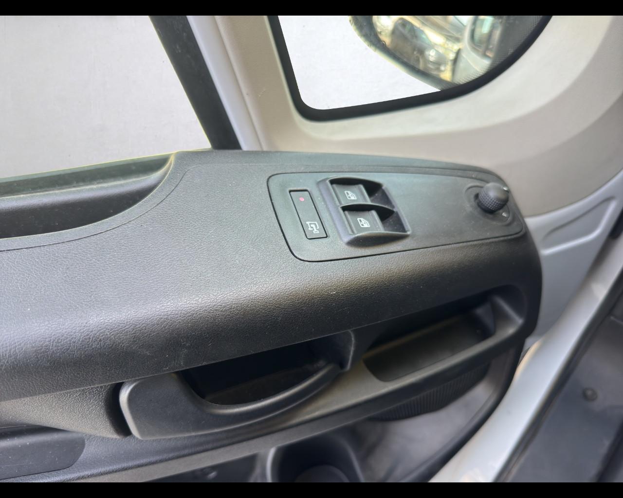 FIAT Ducato Series 9 Furgone Lastrato 33q Mh2 120cv 2.2 Multijet 3 E6d-Final