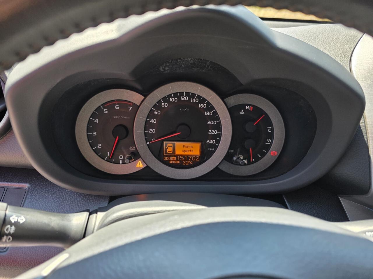 Toyota RAV 4 RAV4 2.2 D-4D 136 CV DPF Luxury