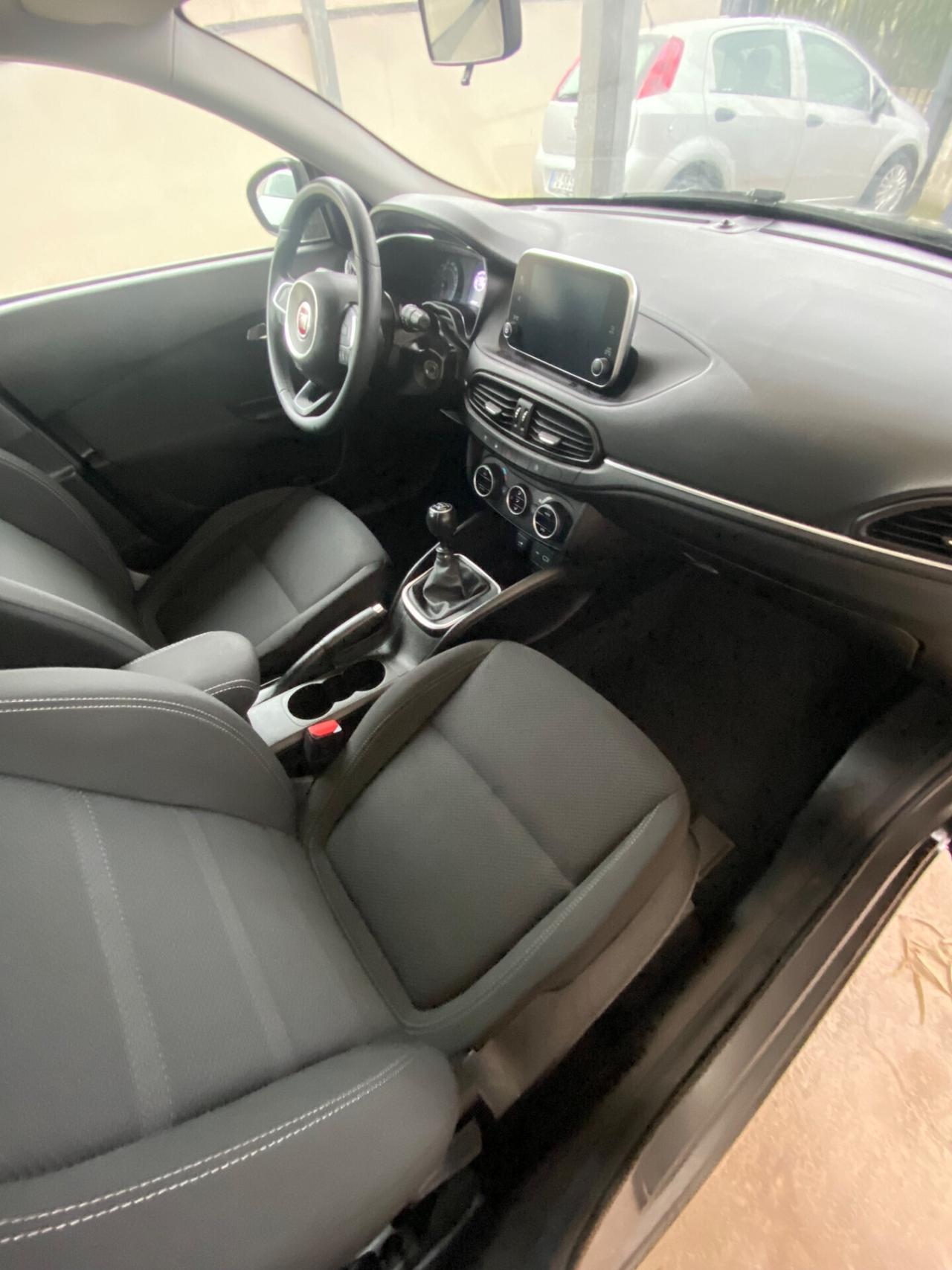 Fiat Tipo 1.6 Mjt Cavalli 120 ( iva esposta )