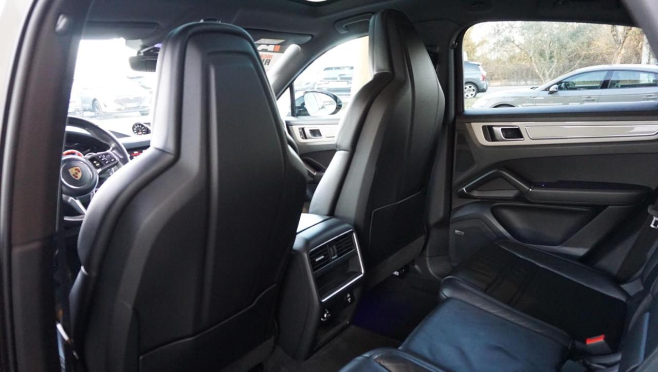 Porsche Cayenne Coupé 3.0 V6