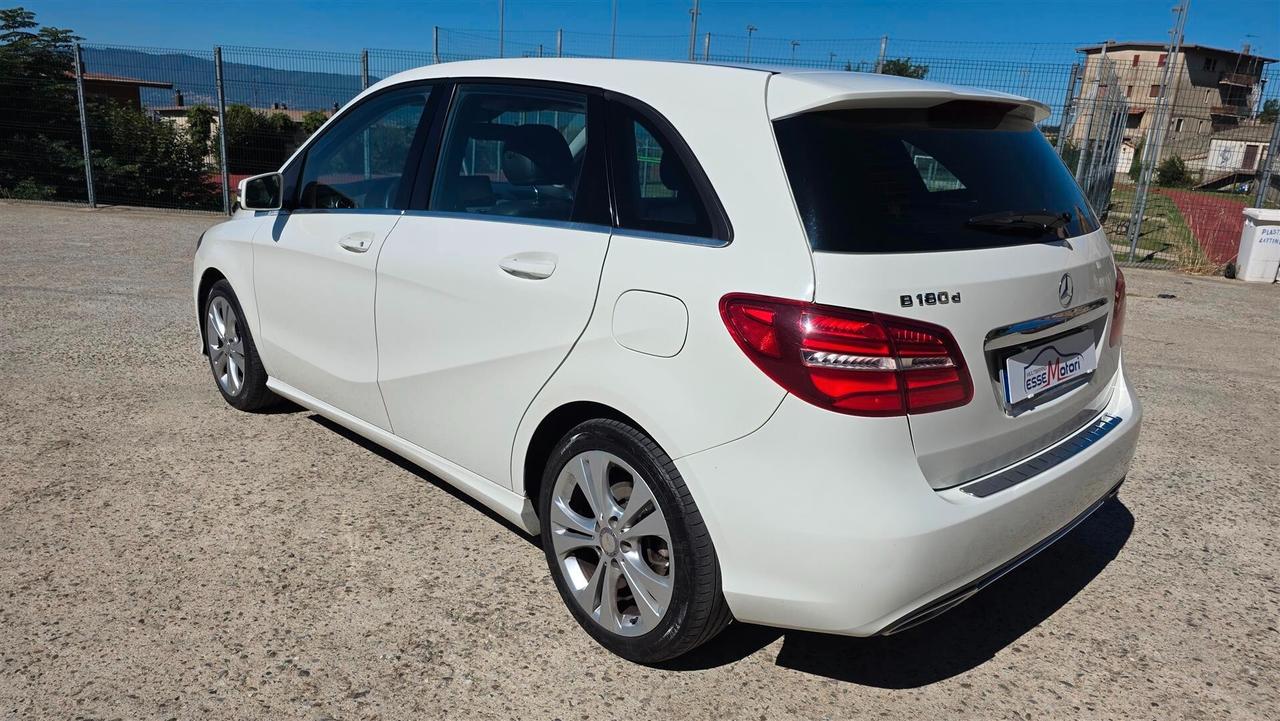 Mercedes-benz B 180 d Premium