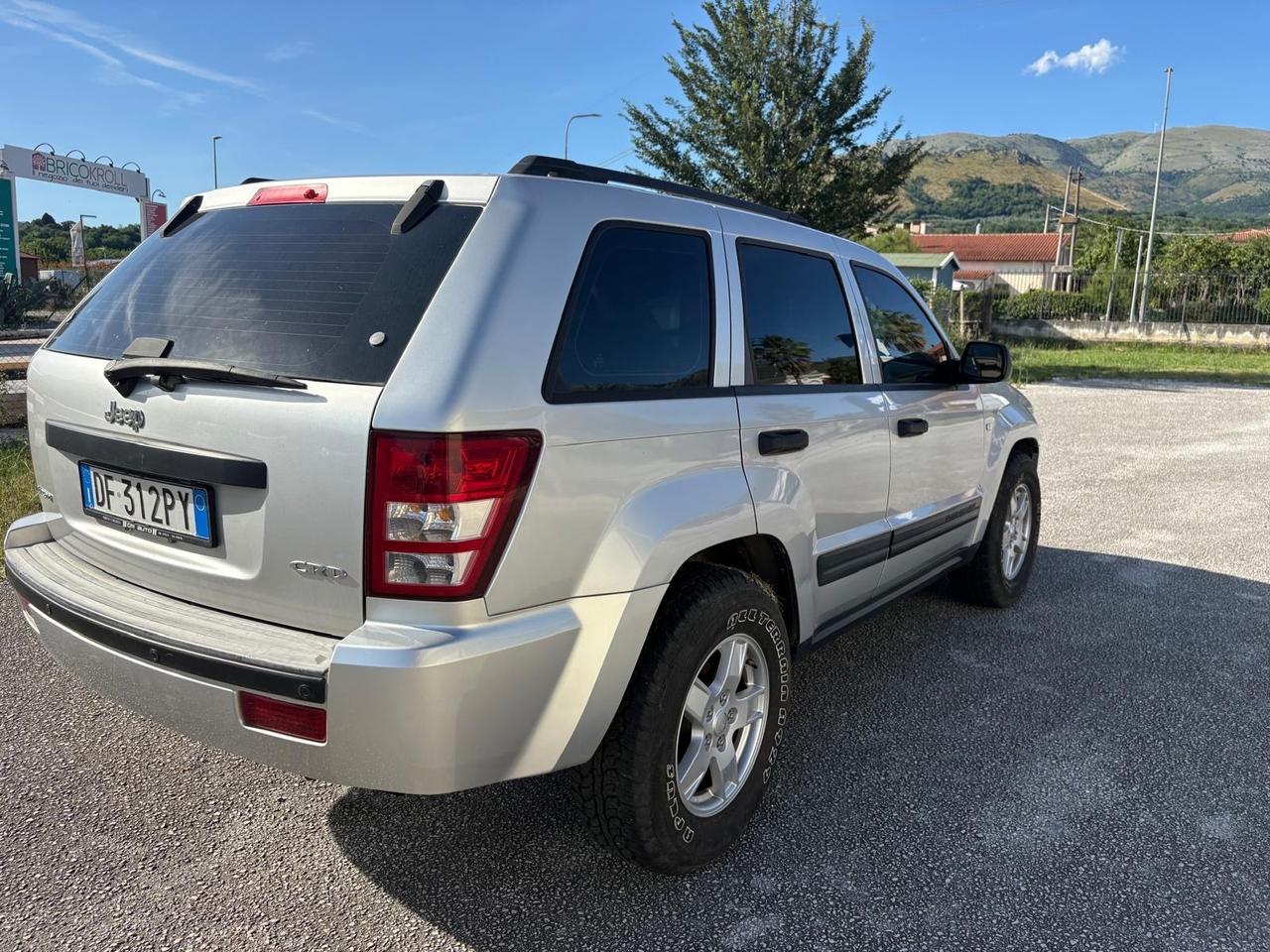 Jeep Grand Cherokee 3.0 V6 CRD Overland 4x4 full